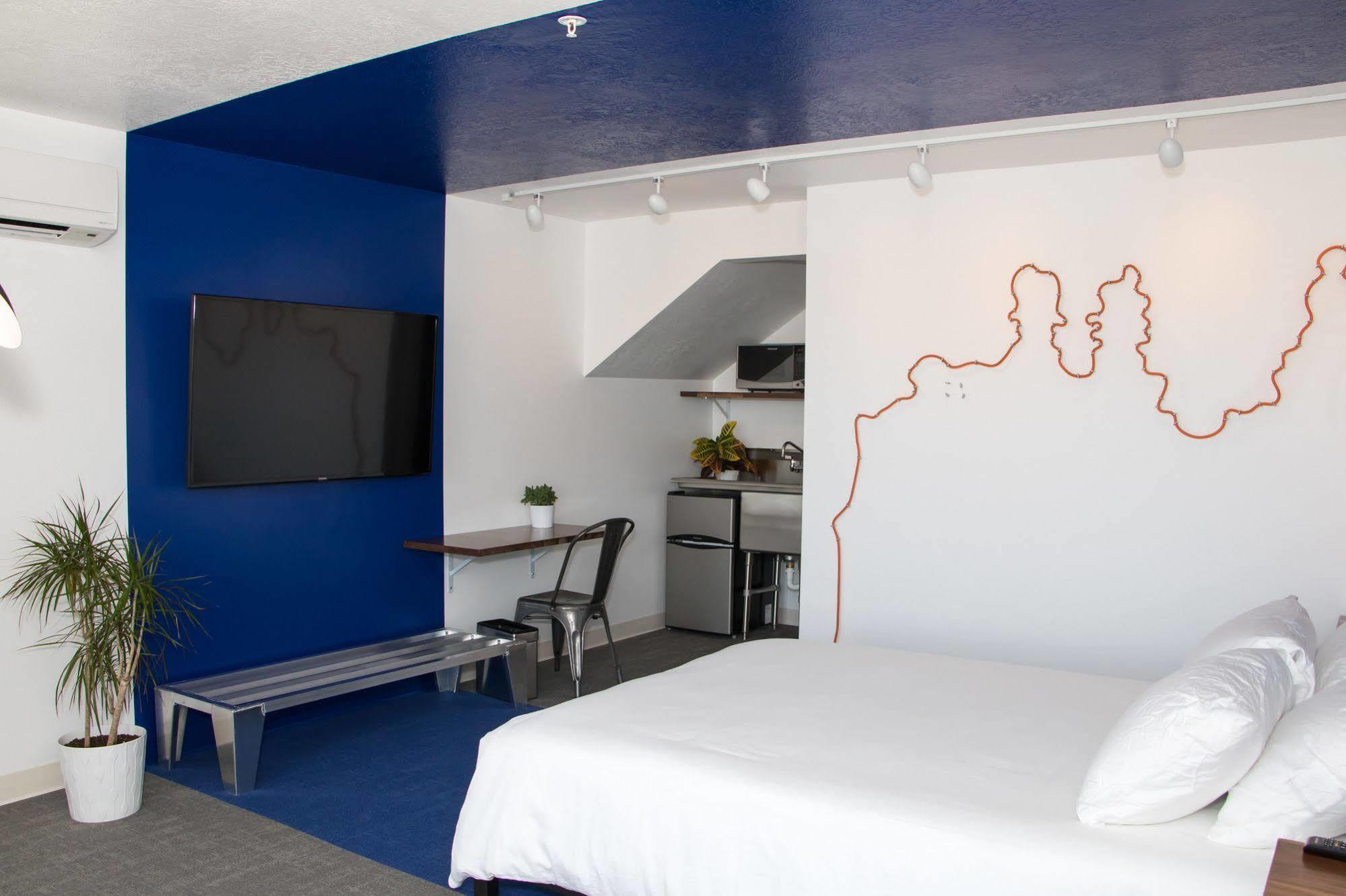Skyfall Guestrooms Грийн Ривър Екстериор снимка